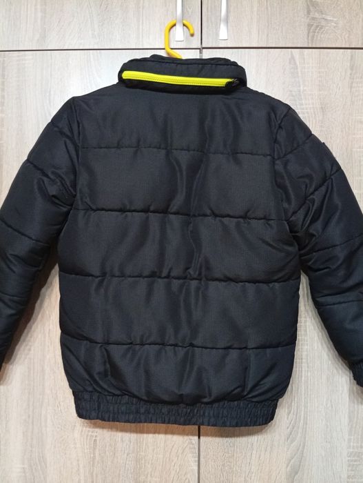 Дебело зимно яке, възраст 10-11г, ръст 140, цена 10лв