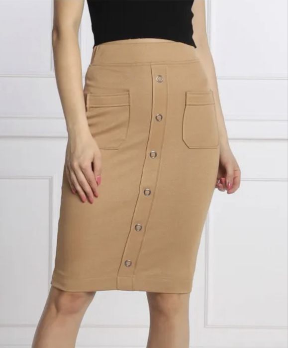 Прилепнали поли Guess XS