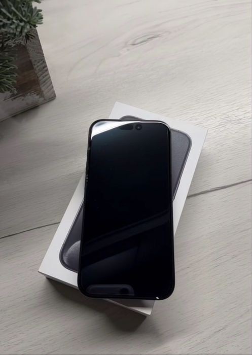 iPhone 15 Pro 256GB с гарантией