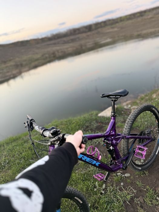 URGENT Trek slash 7