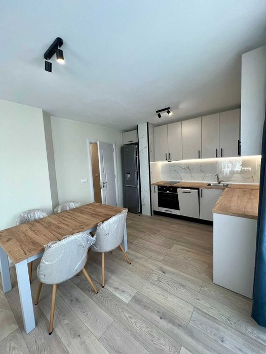 Дава се под наем Тристаен апартамент в София, Студентски град - 108 кв.м за 899 € - Снимка #6