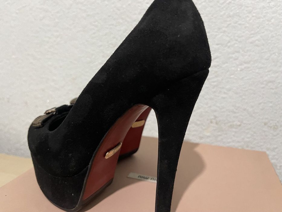 Kabluk 1marta kiylgan juda yaxwi