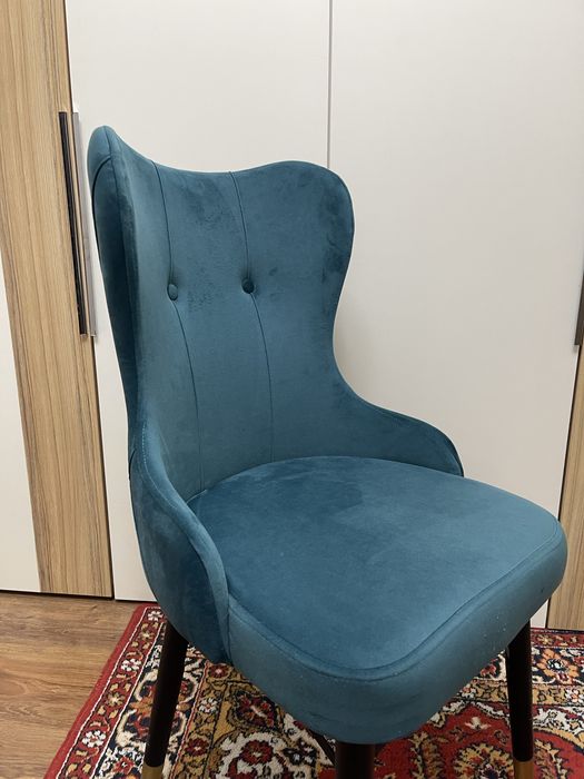 Стул для гостинной