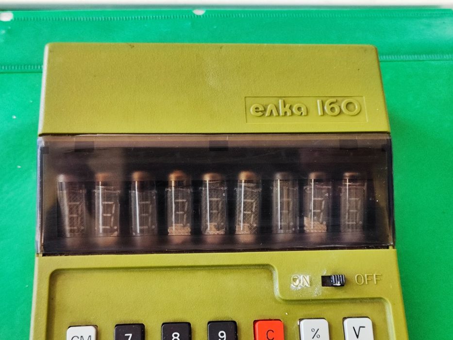 Стар калкулатор Елка 160