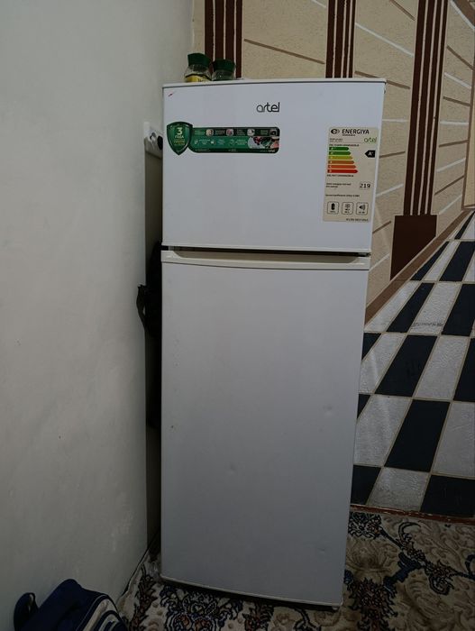 Artel ishlab turgan Muzlatgich