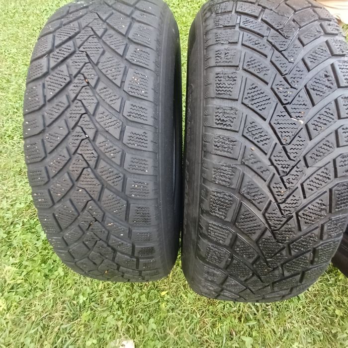 Продам резину R16