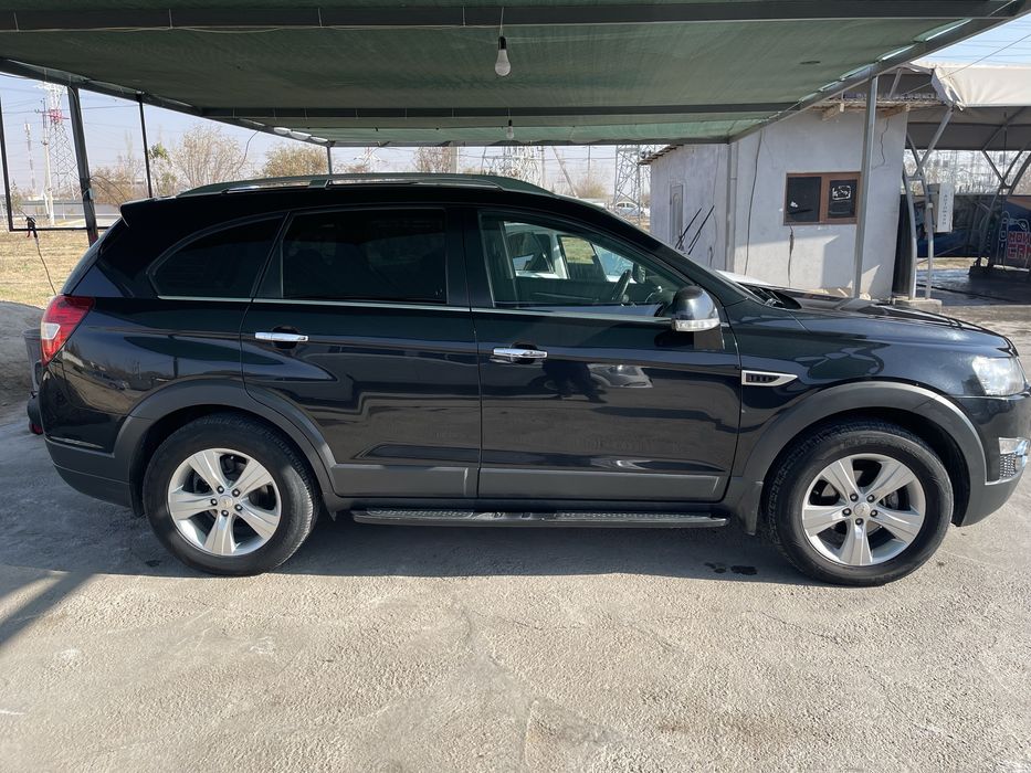 Каптива сотилади 2011 йил холати яхши краска тоза метан-бензин.