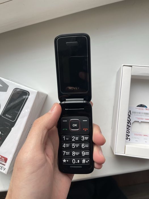 Телефон NOVEY A20R