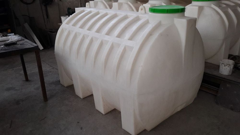 Suv bochkasi . Емкость для воды. Water barrel