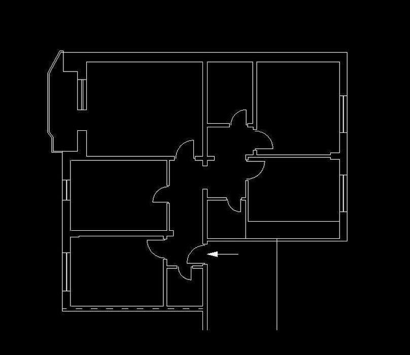 Apartament patru camere, două băi, 80 mp