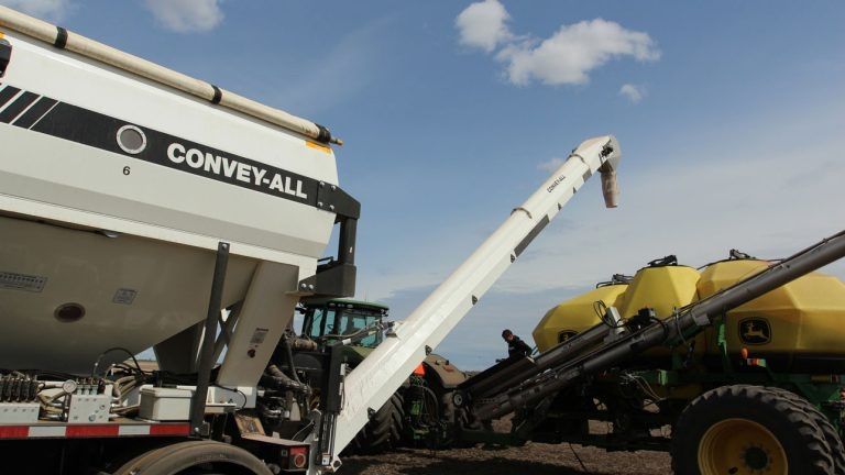 Remorca agricola de transfer samanta si Igrasamant Convey All CST19000