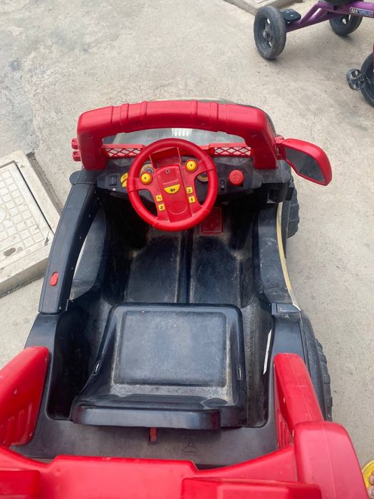 Продаётся детская машина в рабочем состоянии