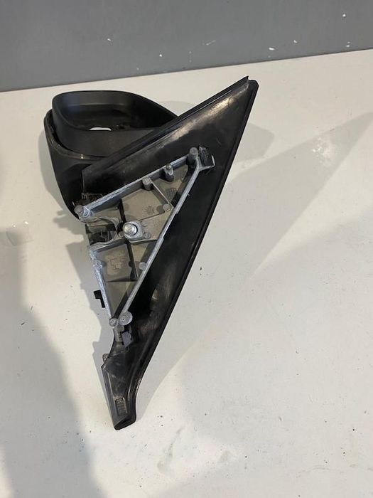 Oglinda stanga 8 fire Volvo S40 V50 2007-2009