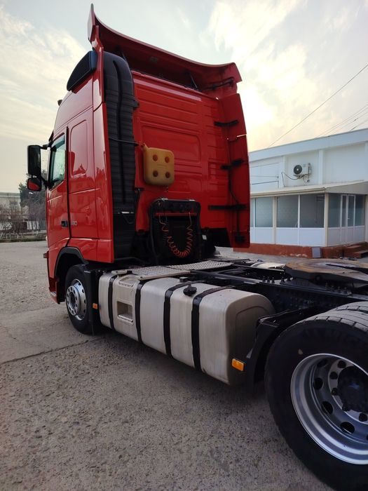 VOLVO FH 2011 YIL Tel qilib gaplashing