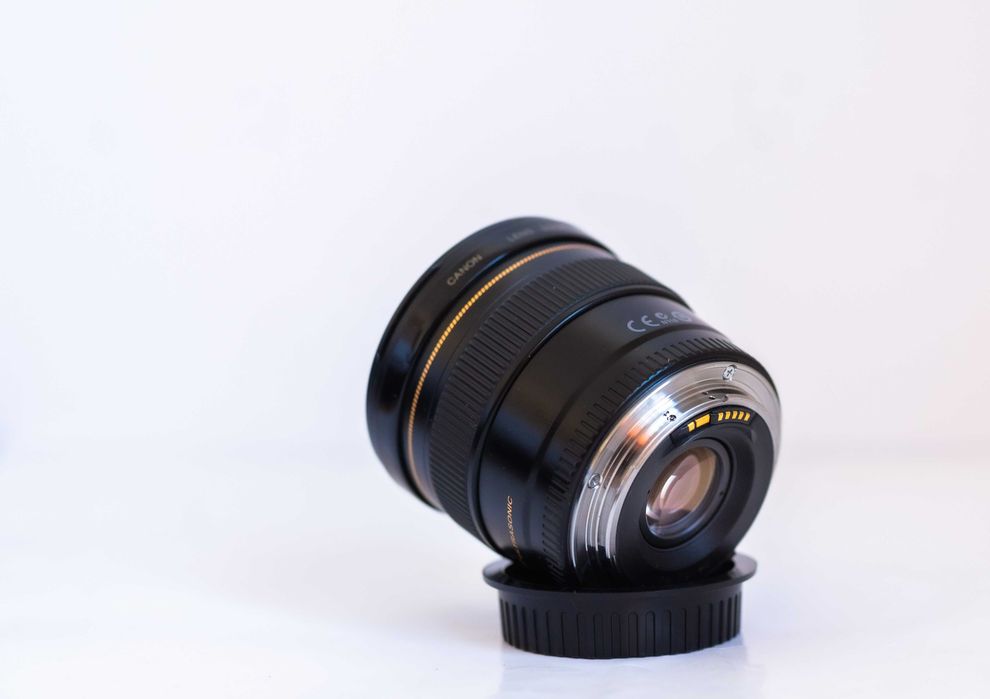 Obiectiv CANON 20mm f2.8 USM Ultrawide FullFrame La cutie