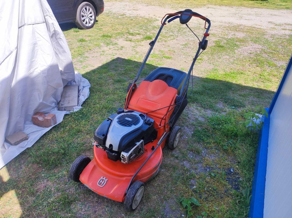 Бензинова самоходна косачка Husqvarna R150SV BriggsStratton 700series с кош, 150cc, 4кс, 4t, 50см, 37кг