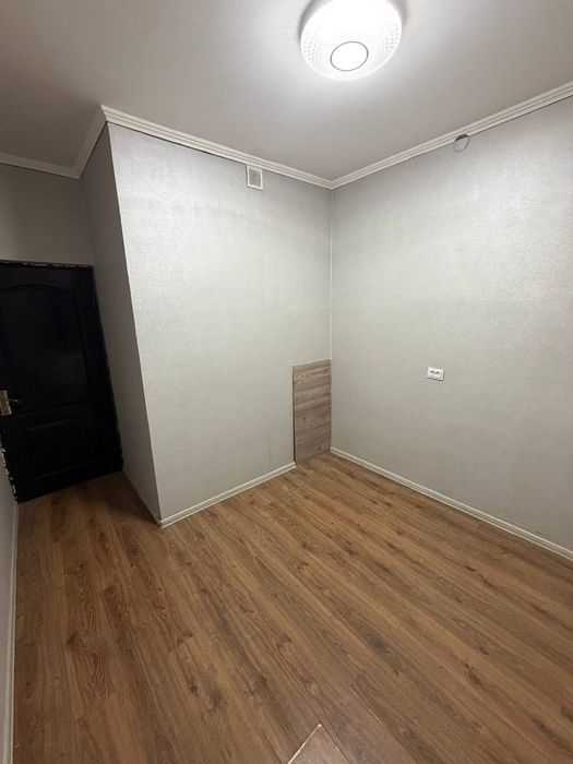 Arenda ofis Yunusobod 2 Uneversam metro 700ye