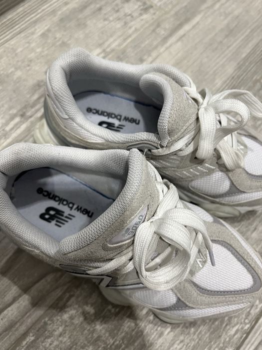 New balance 9060 бяло и бежаво