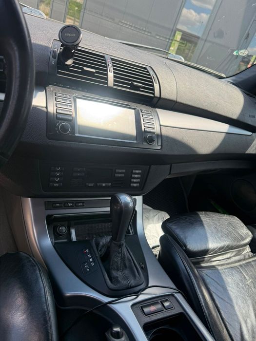 BMW x 5 2004 3.0d 330 000km