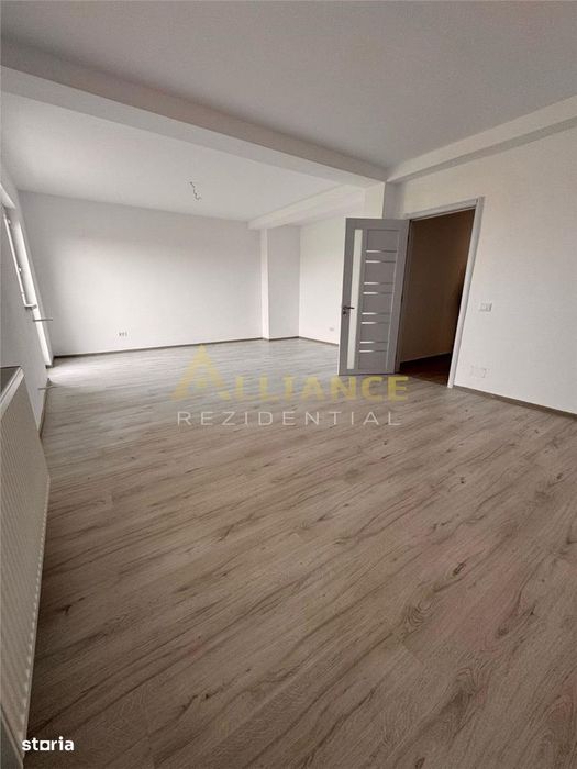 - Casa gata de mutare - 4 camere 3 bai + Pod