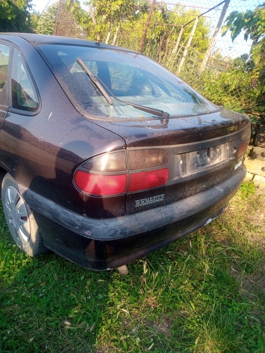 2бр,рено 19и рено лагуна на части