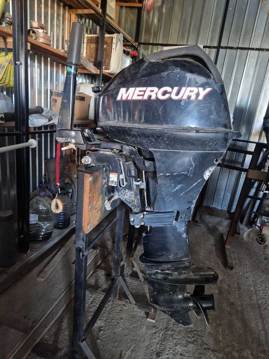 Motor barca Mercury 20 cai 4 timpi