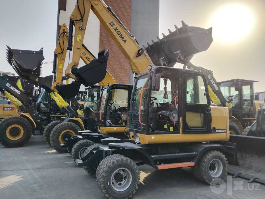 Колесный экскаватор  XGMA XG8085WH