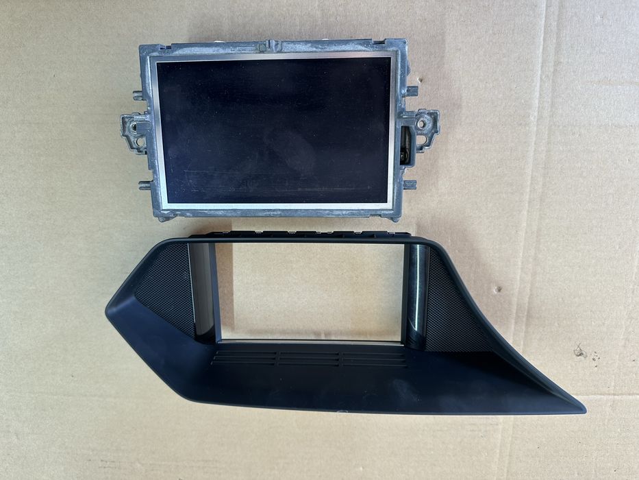 Display pentru NAVIGATIE MARE cu ornament  Mercedes W212