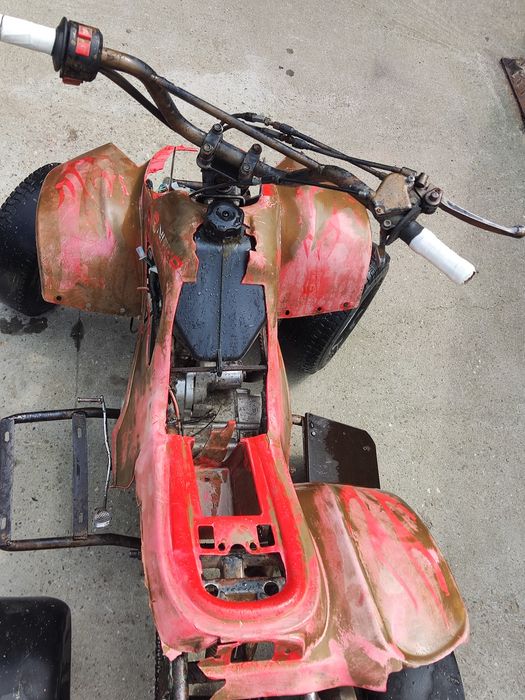 Vând sau schimb cu cross de 125, cititi descrierea