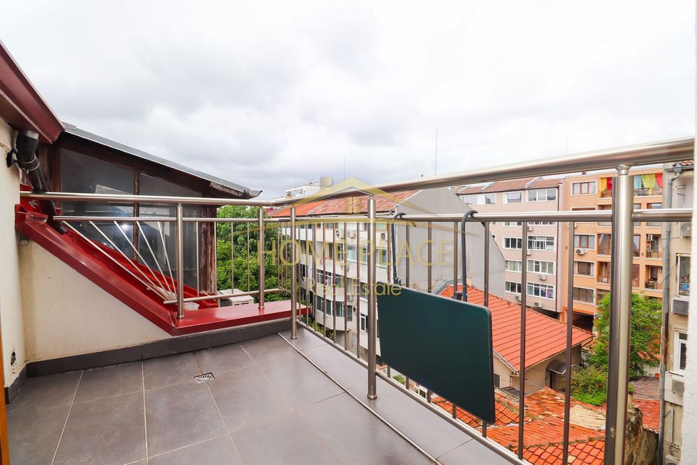 Дава се под наем Тристаен апартамент в Варна, Център - 84 кв.м за 1632 € - Снимка #6