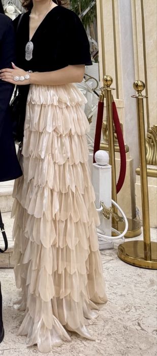 Платье вечерняя