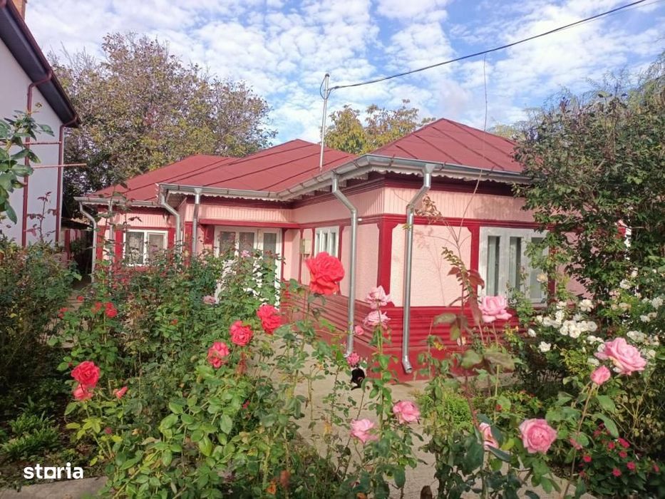 Casa  4cam 120m utili teren 1000 mp Mobilata Chiscani