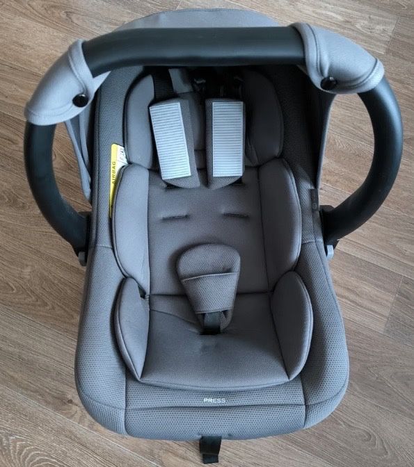 Автолюлька Happy Baby Skyler