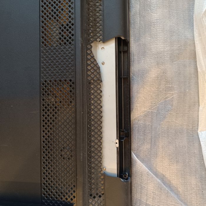 Телевизор Thomson LE40D3260