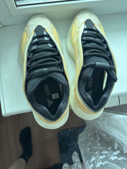 Кроссовки Adidas Yeezy