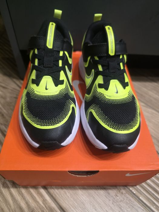 Оригинални детски маратонки  NIKE