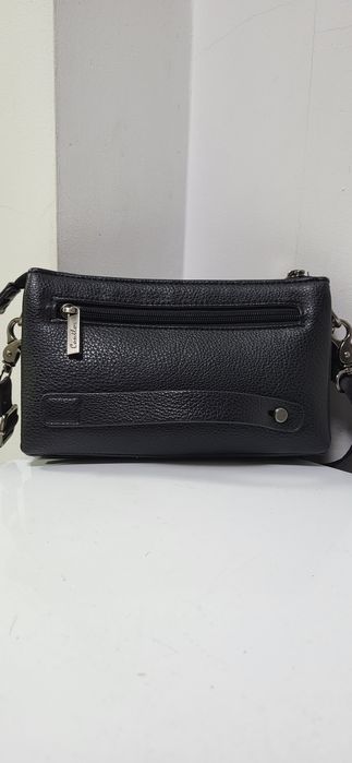 Продам барсетку в отличном состоянии