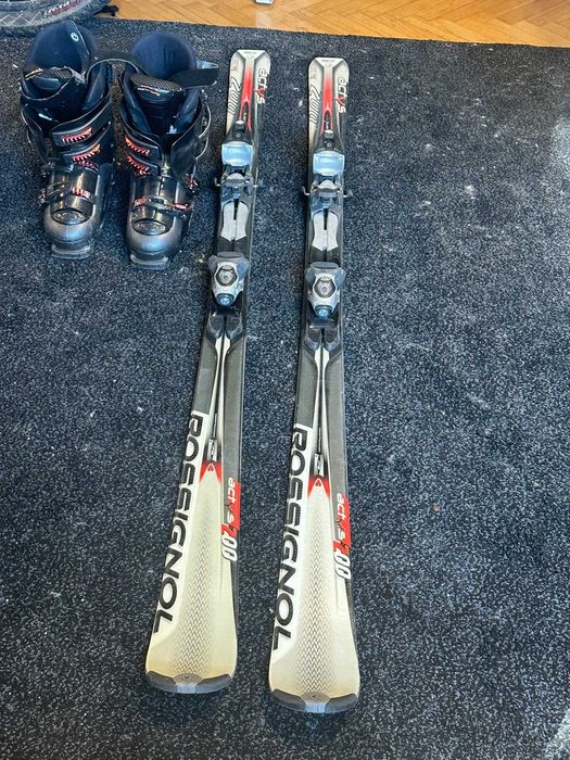 Ски и обувки ROSSIGNOL