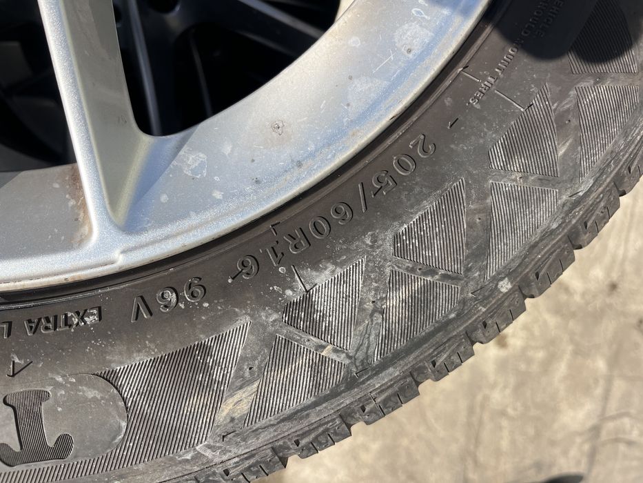 Гуми 205 60 16 Tomket 2021г.