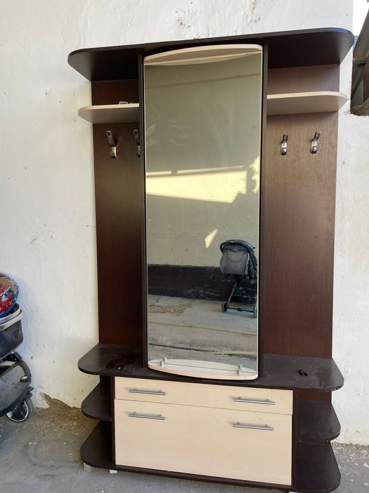 Срочно‼️ Манеж, Прихожий