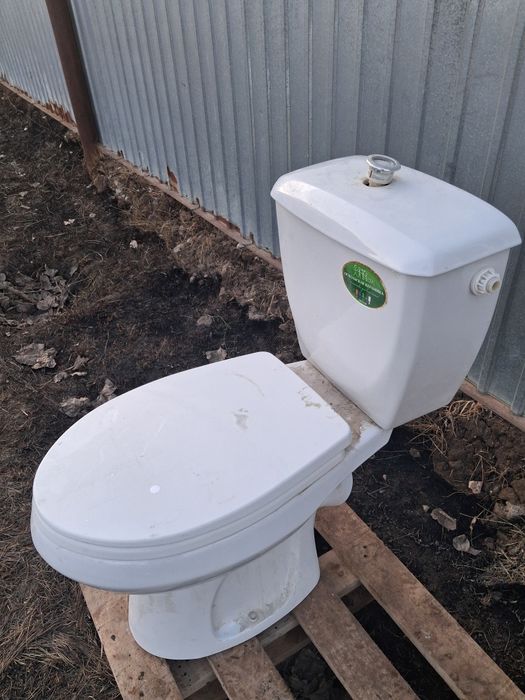 Продам бу унитаз