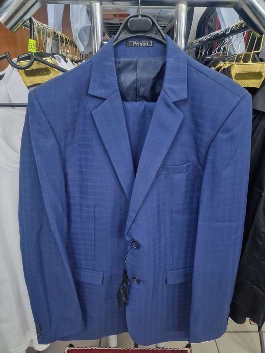 Мужской костюм 54 размера