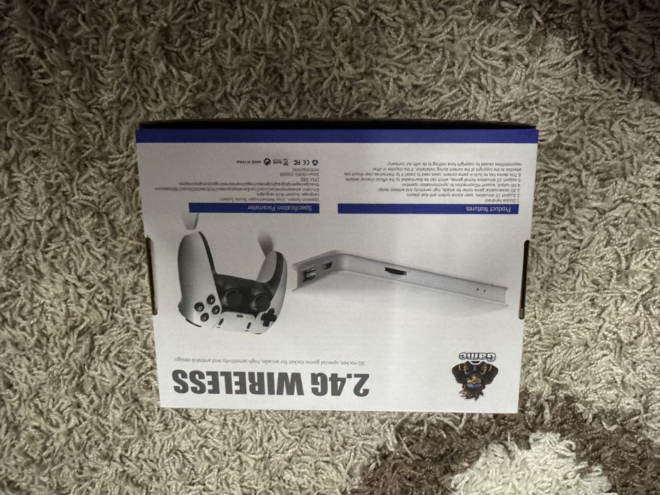 Продам игровую приставку