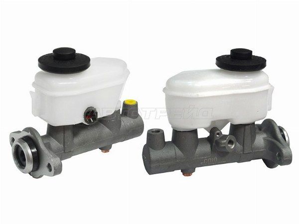 Цилиндр тормозной главный  Toyota Camry