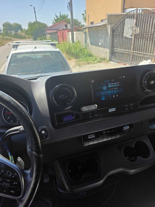 Autoutilitara mercedes sprinter