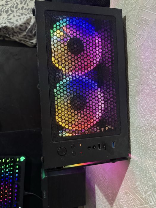 Геймърска Конфигурация | RTX 5060 | 32GB RAM | RYZEN 5 | 1TB NVME