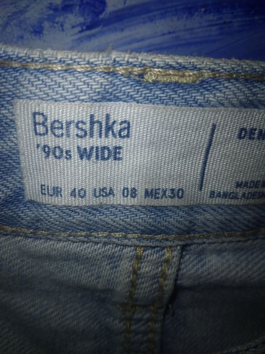 Jeans Bershka  mărimea 40