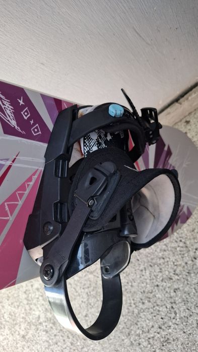 Сноуборд HEAD Flair 138