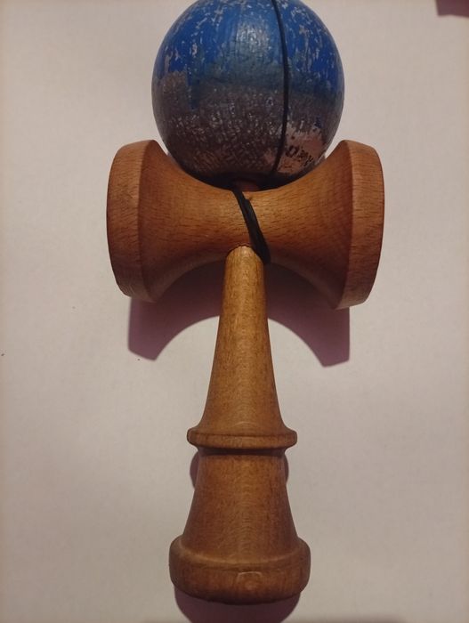 Kendamă de vânzare KROM POP folosită