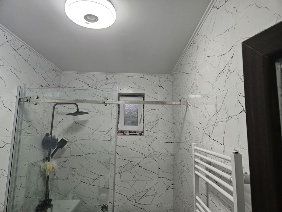 Casa pe 33000mp ( 3.3 Ha)